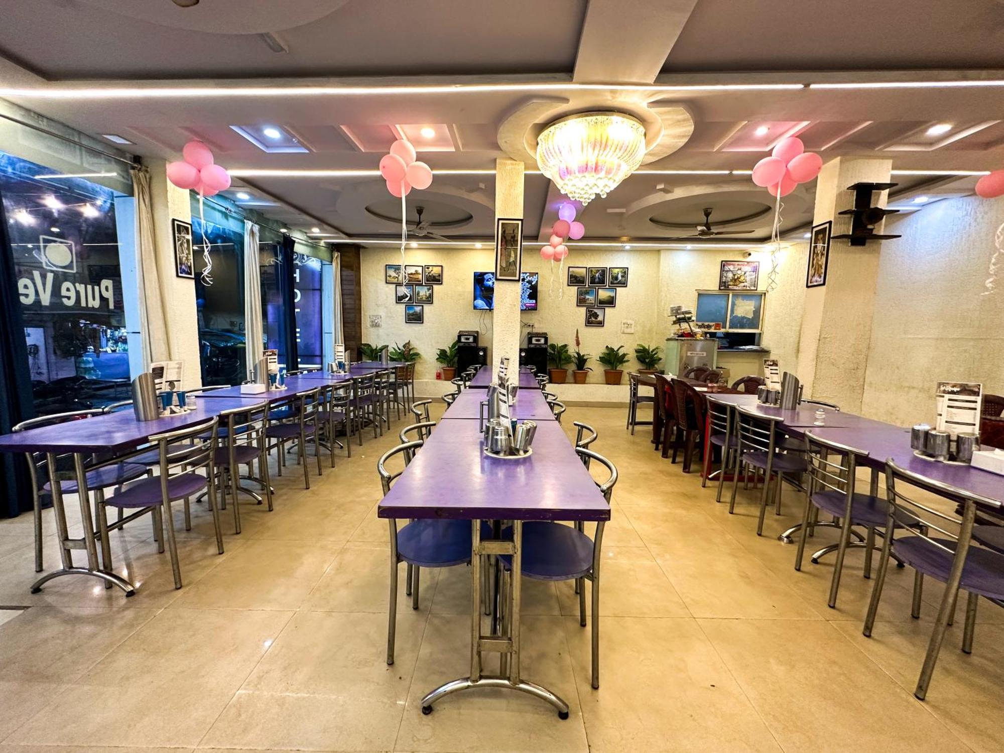 Hotel Payal & Restaurent Pachmarhī Eksteriør billede